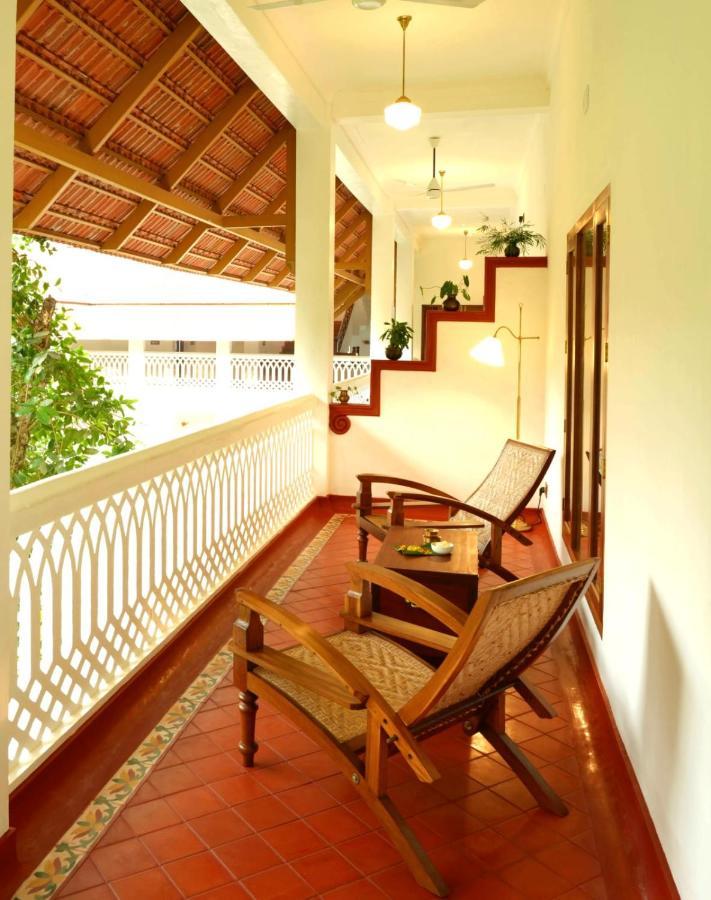 Marari Beach Bungalow Resort Alleppey Mararikulam Exteriör bild